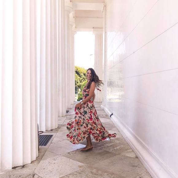 Meet your Posher, Allison - Picture 1 of 1